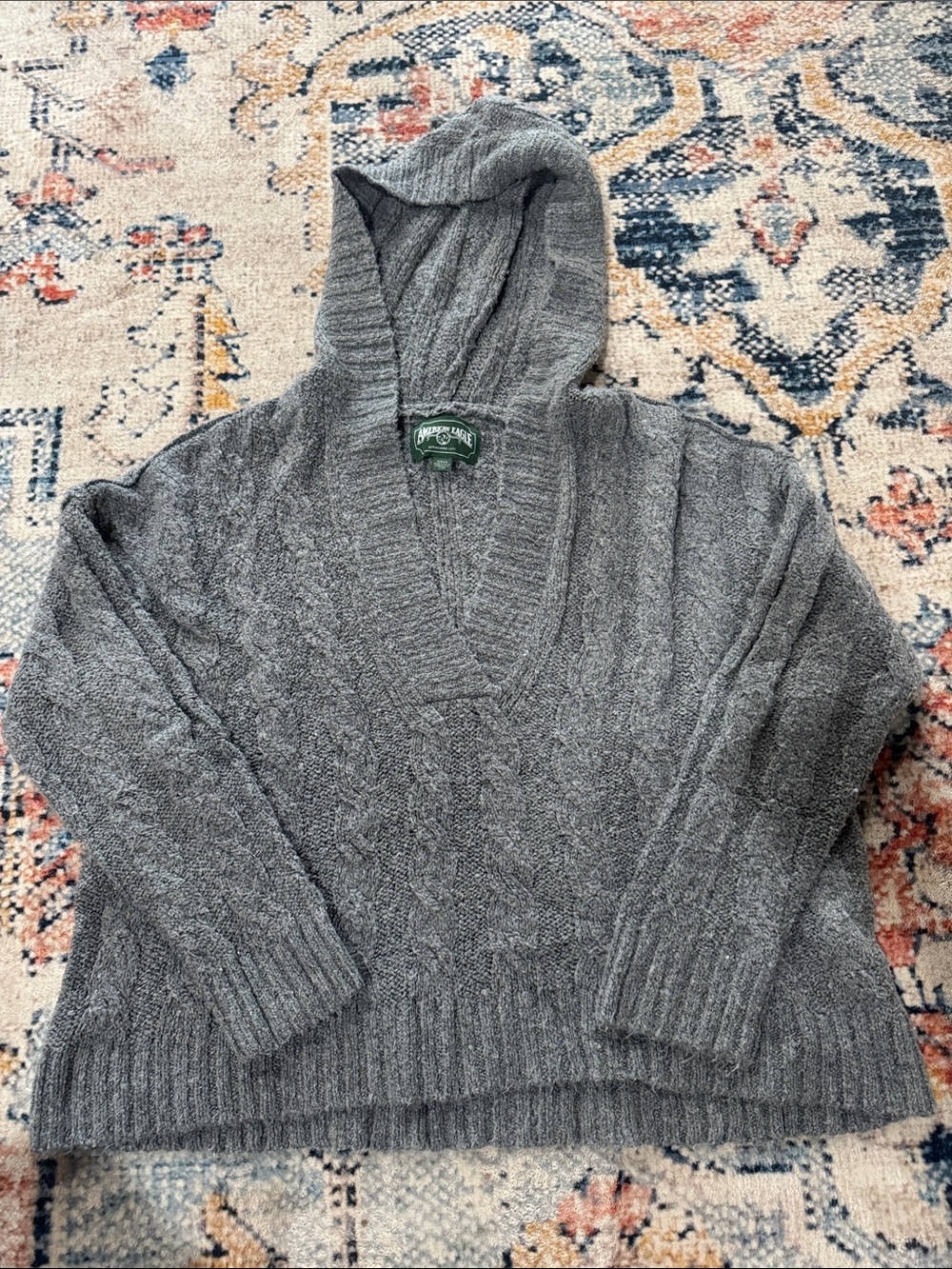 American Eagle Ladies Gray Hooded Cable-Knit Sweater size small